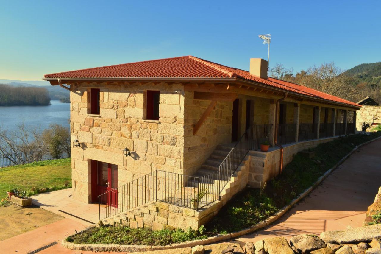 Gandarela Turismo Rural Ourense Exterior photo